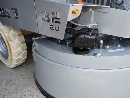 Шлифовально-полировальная машина Lavina® 32EU ELIT